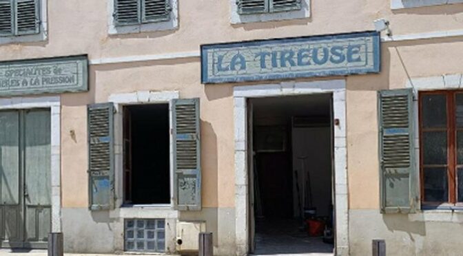 LA Tireuse